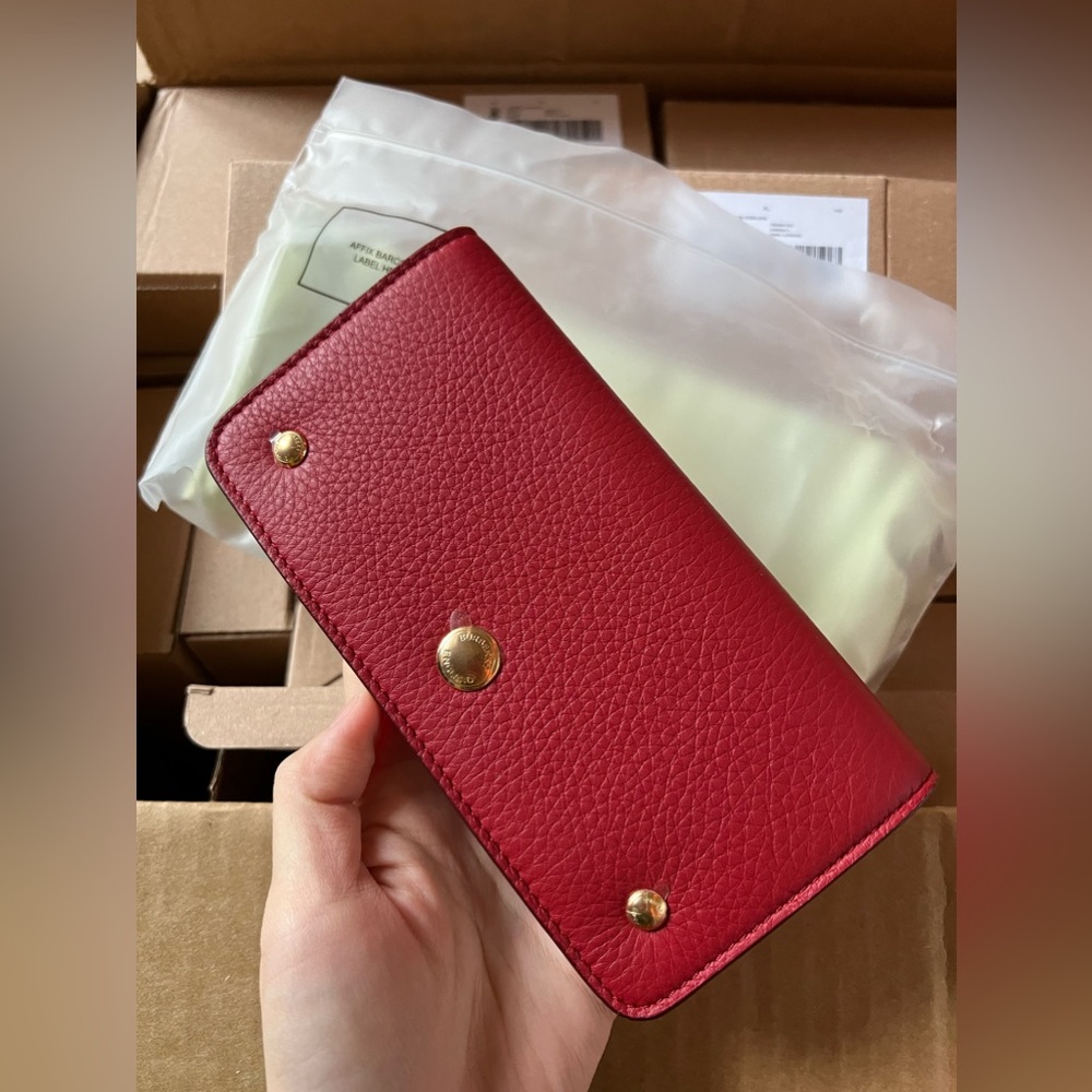 COPY - NWT Burberry long wallet